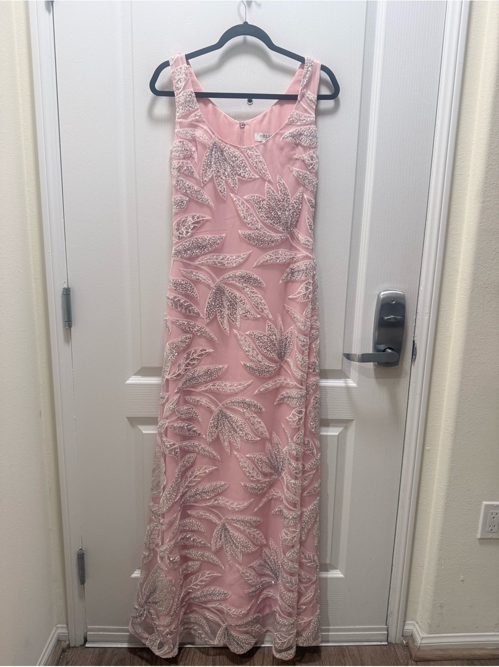 Helsi ELOUISE Embellished Evening Gown in Baby Pink Size XS NWT - Picture 2 of 7